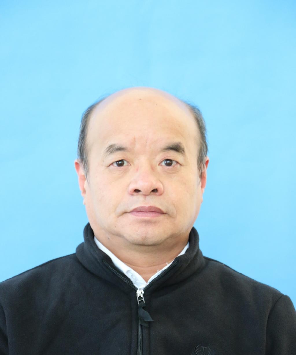 谢兴华 教授